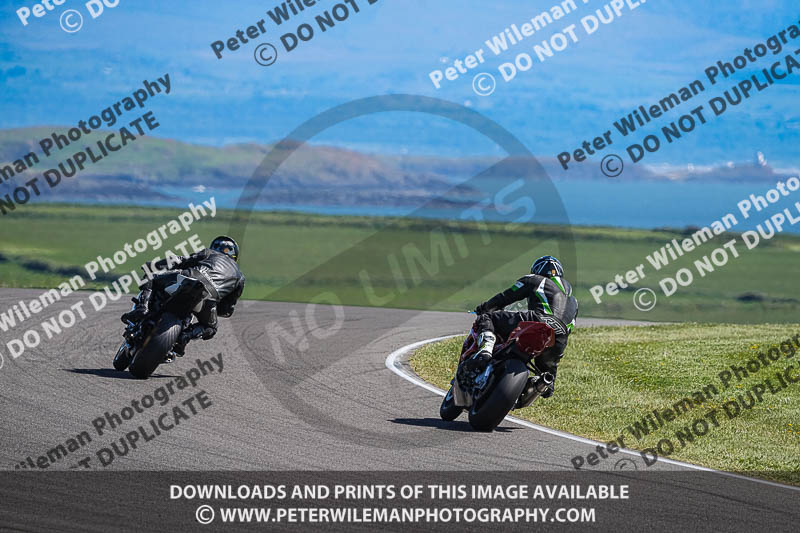 anglesey no limits trackday;anglesey photographs;anglesey trackday photographs;enduro digital images;event digital images;eventdigitalimages;no limits trackdays;peter wileman photography;racing digital images;trac mon;trackday digital images;trackday photos;ty croes